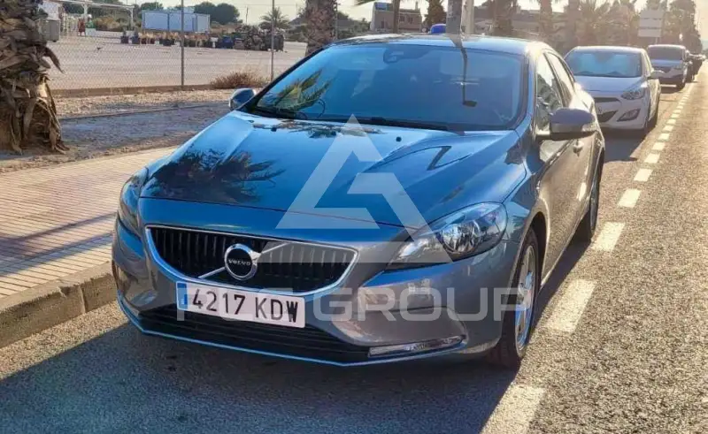 2017 Volvo V40