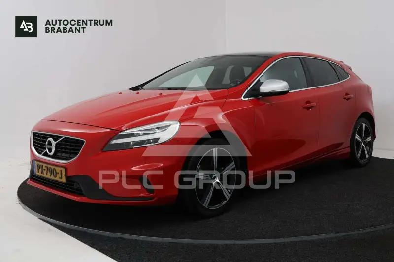 2017 Volvo V40