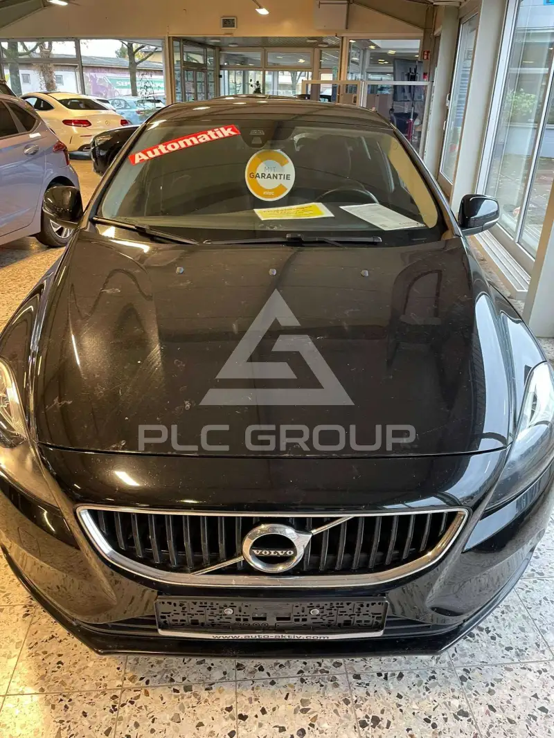 2017 Volvo V40