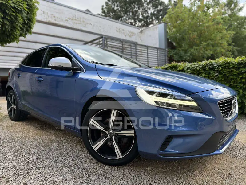 2017 Volvo V40