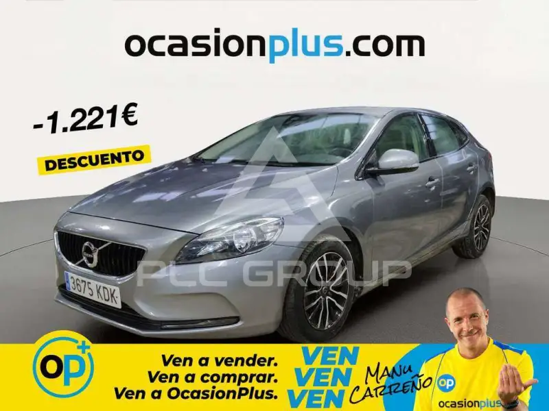2017 Volvo V40