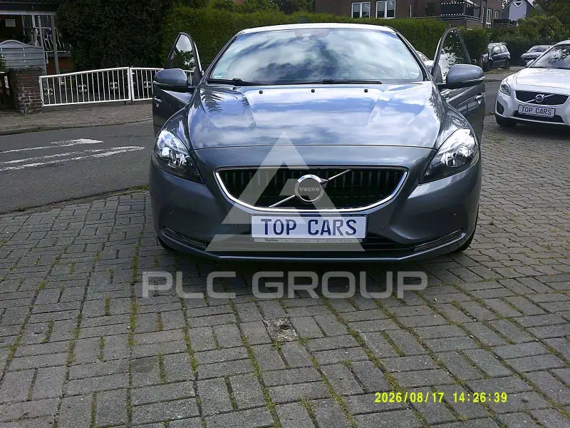 2017 Volvo V40
