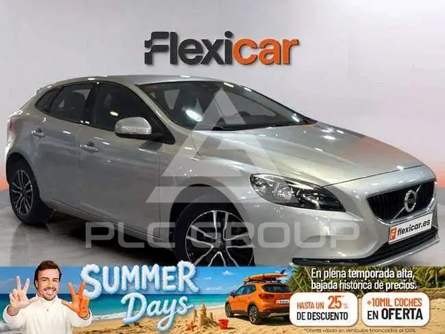 2017 Volvo V40