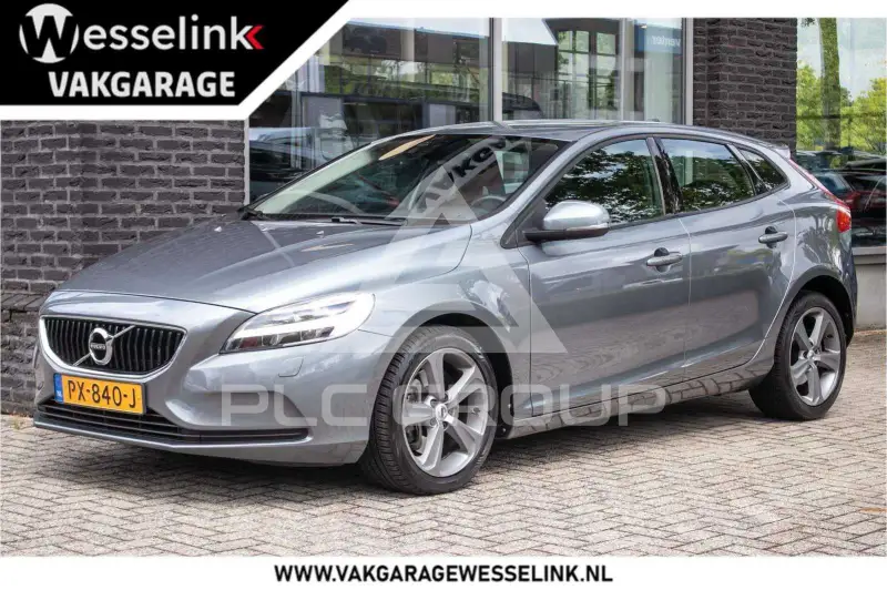 2017 Volvo V40