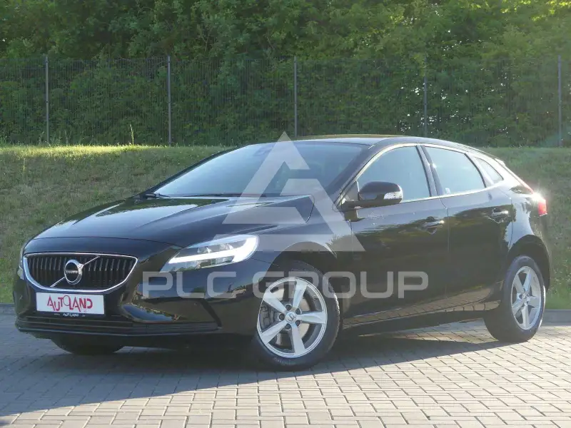 2017 Volvo V40