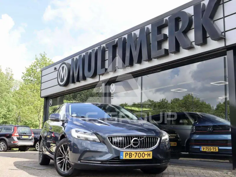 2017 Volvo V40