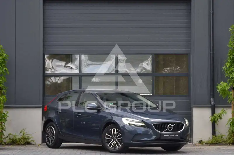 2017 Volvo V40