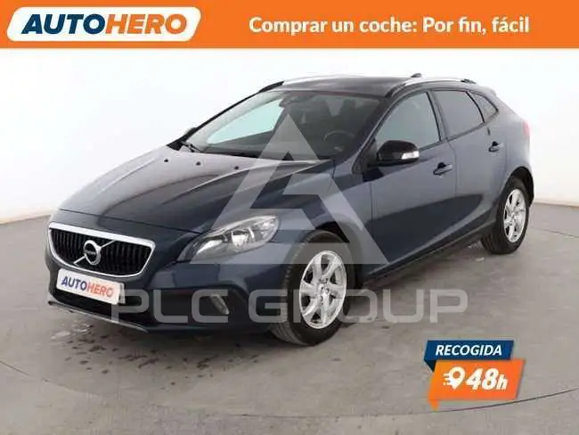 2017 Volvo V40