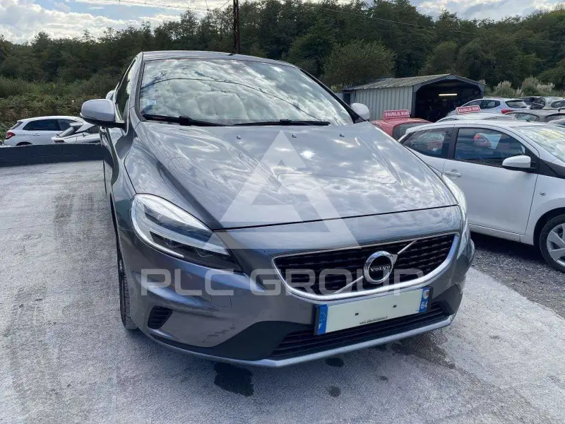 2017 Volvo V40