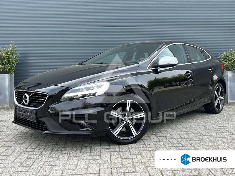 2017 Volvo V40