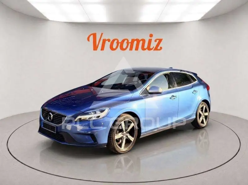 2017 Volvo V40