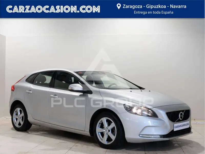 2017 Volvo V40