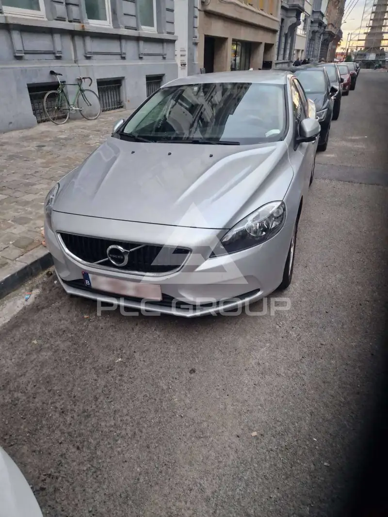 2017 Volvo V40