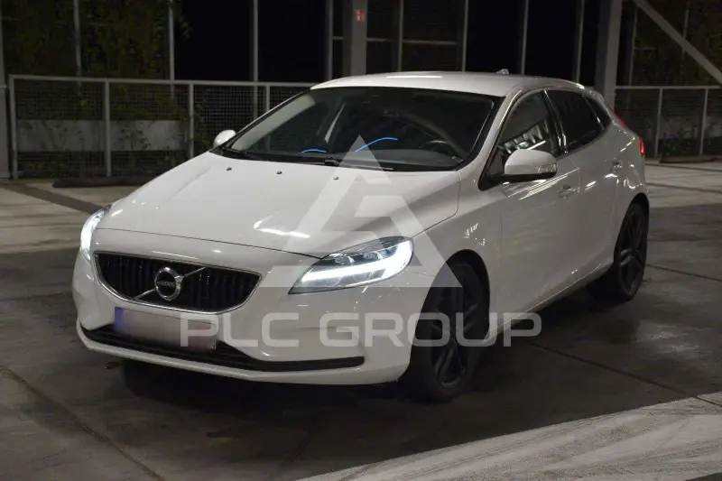 2017 Volvo V40
