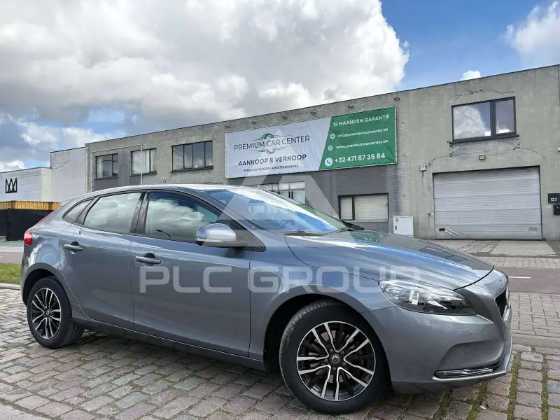 2017 Volvo V40