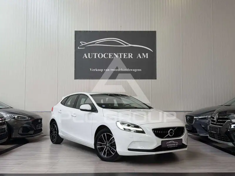 2017 Volvo V40