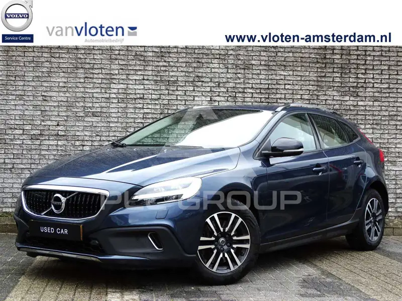 2017 Volvo V40