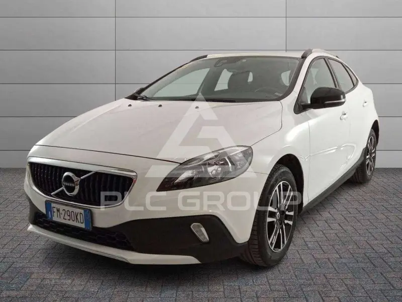 2017 Volvo V40