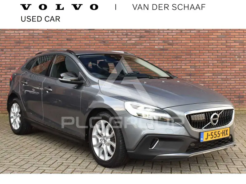 2017 Volvo V40