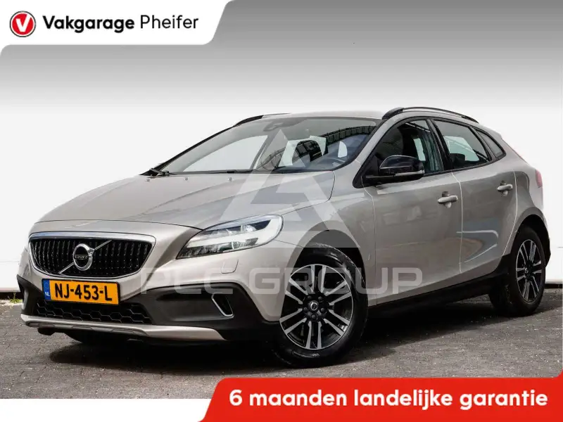 2017 Volvo V40