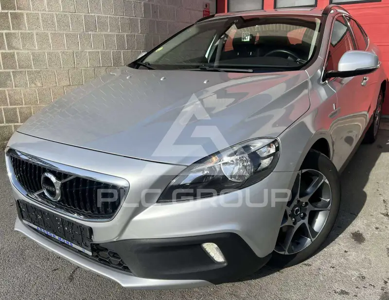 2017 Volvo V40