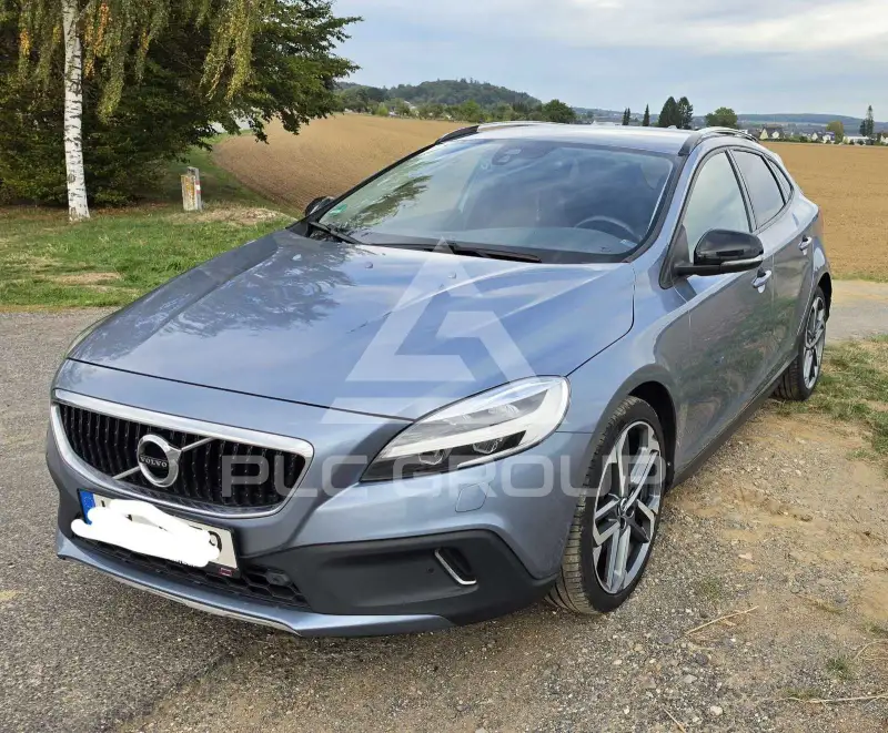 2017 Volvo V40