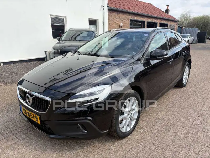 2017 Volvo V40
