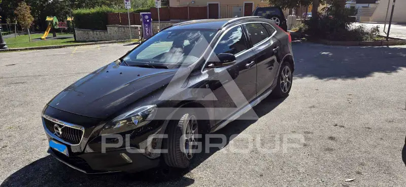 2017 Volvo V40