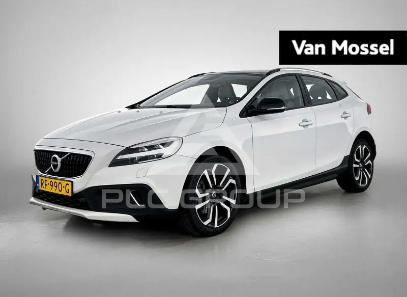 2017 Volvo V40