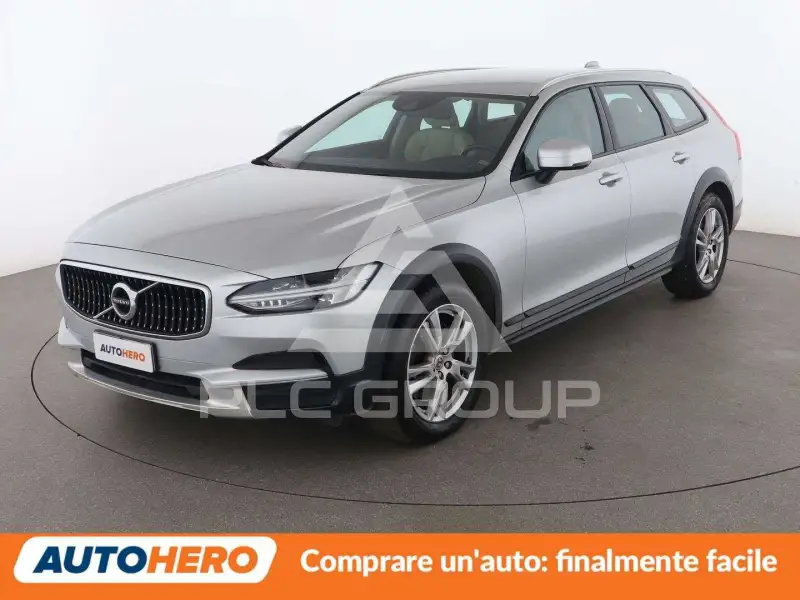 2017 Volvo V90