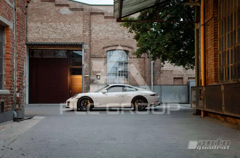 2017 Porsche 911