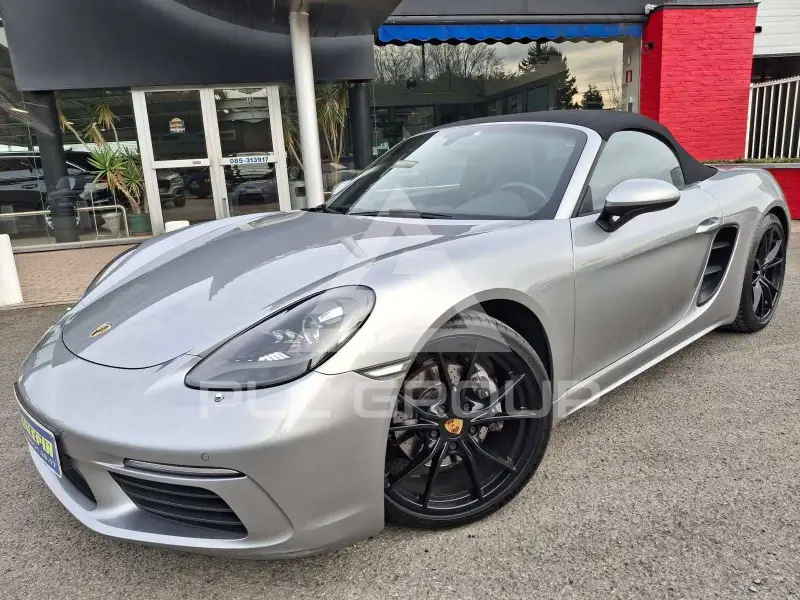 2017 Porsche 718