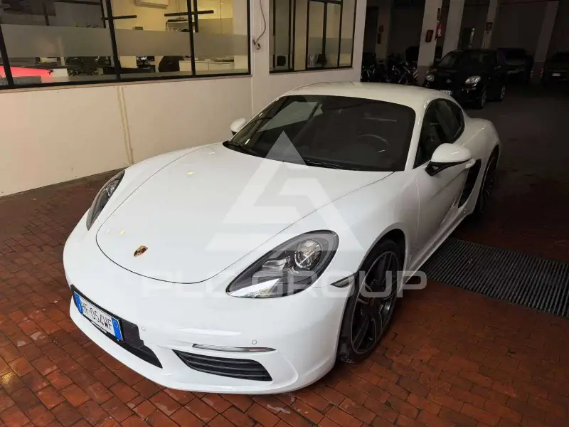 2017 Porsche 718