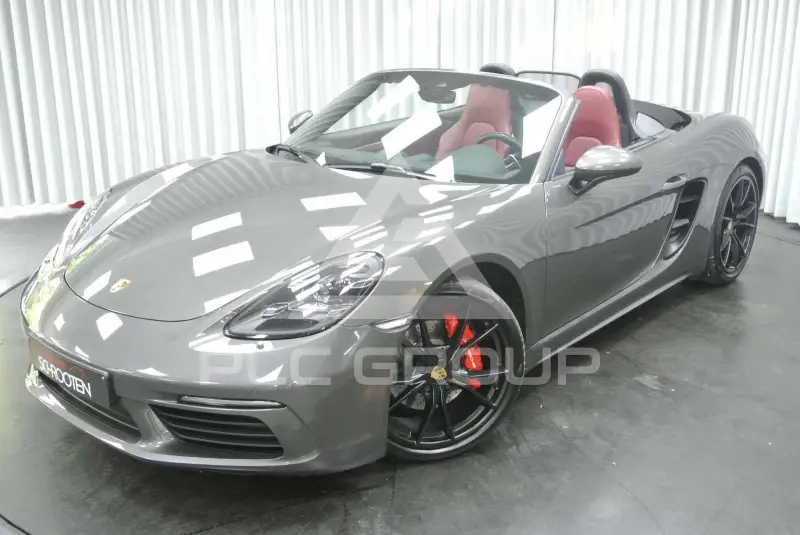 2017 Porsche 718