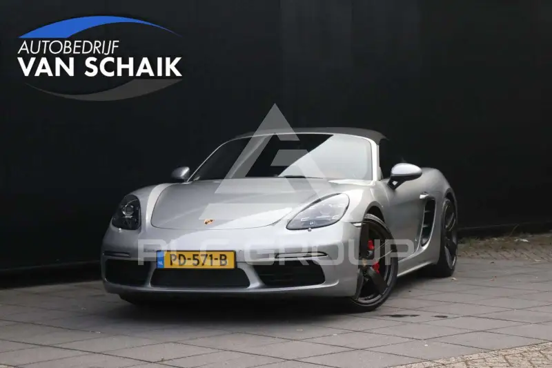 2017 Porsche 718