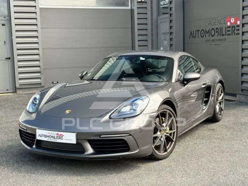 2017 Porsche 718