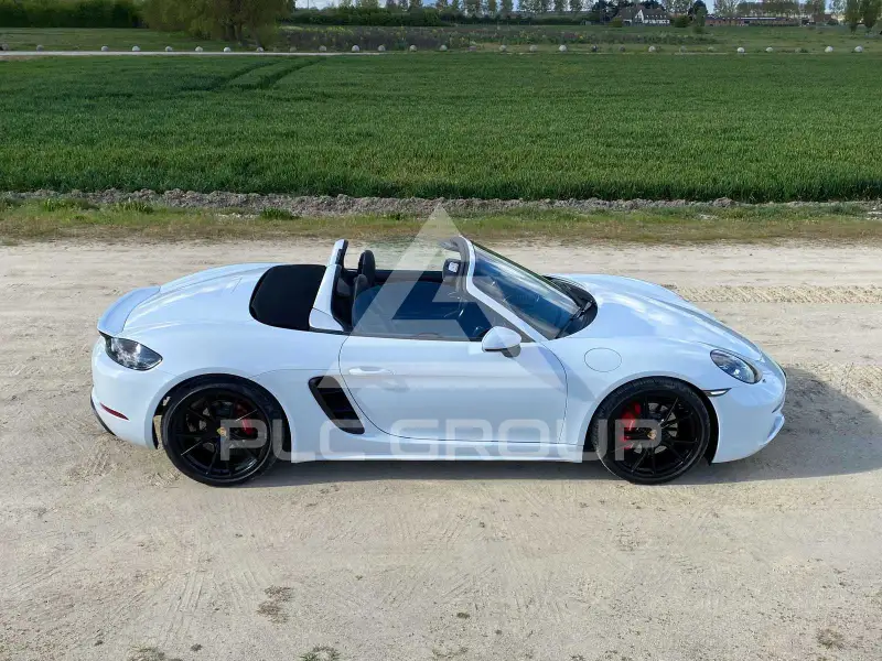 2017 Porsche 718