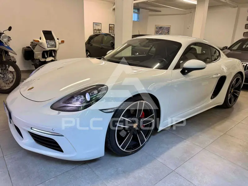 2017 Porsche 718