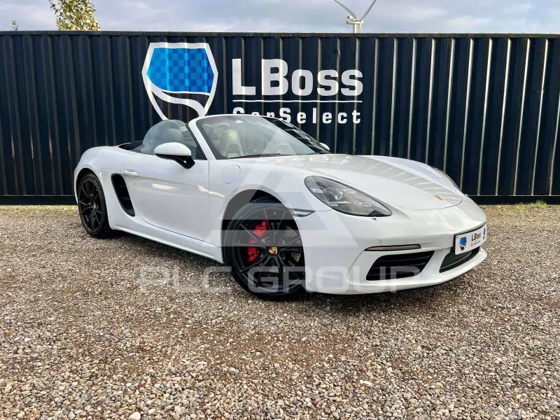 2017 Porsche 718