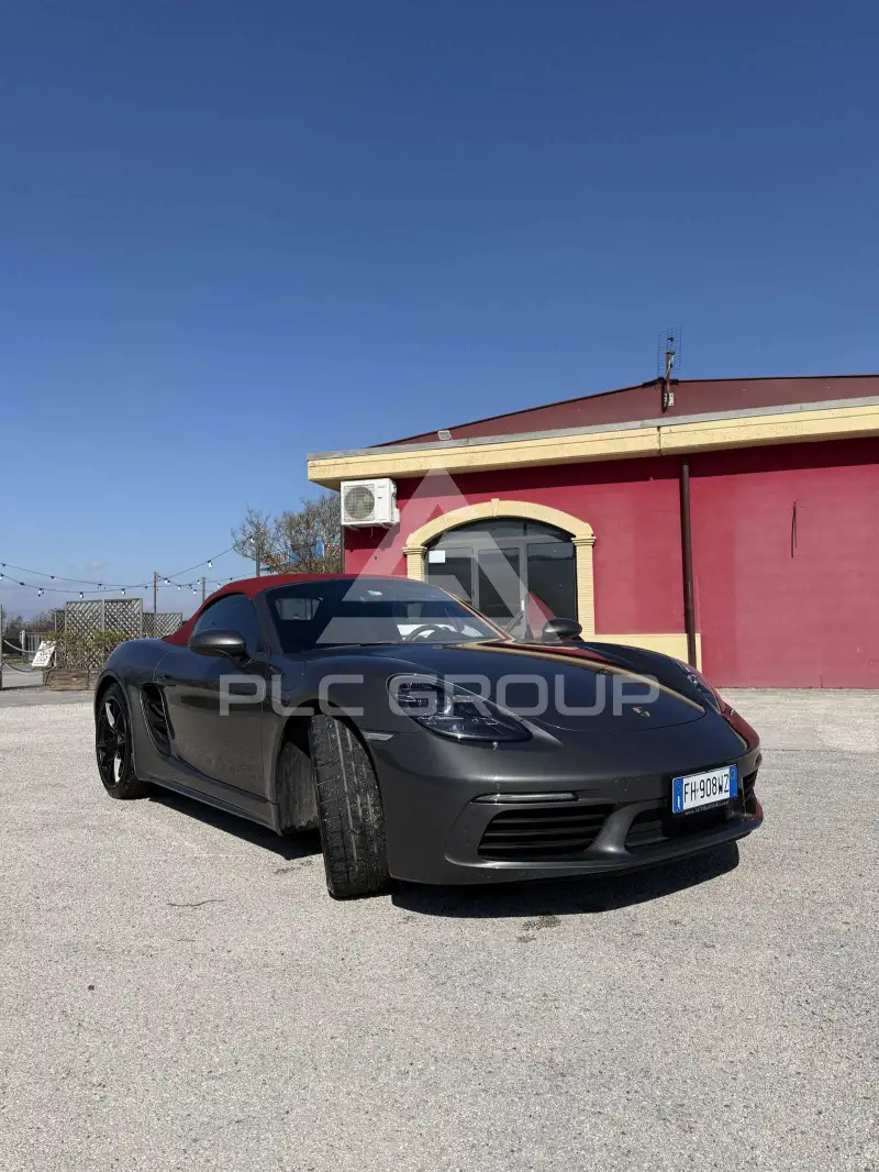 2017 Porsche 718