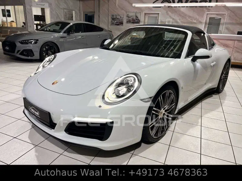 2017 Porsche 911(991)