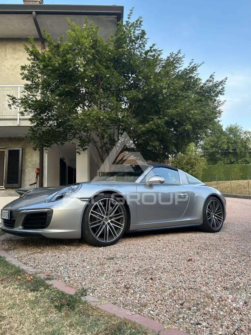 2017 Porsche 911(991)