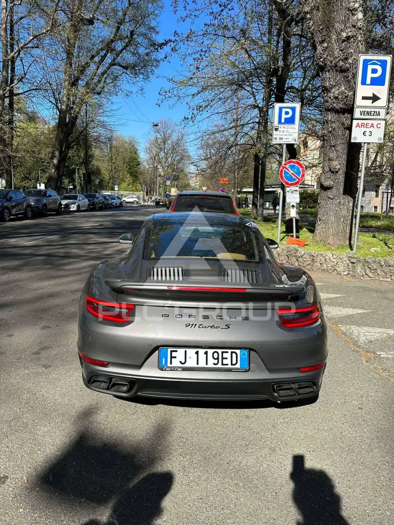 2017 Porsche 911(991)