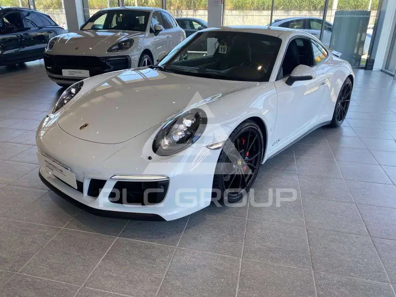 2017 Porsche 911