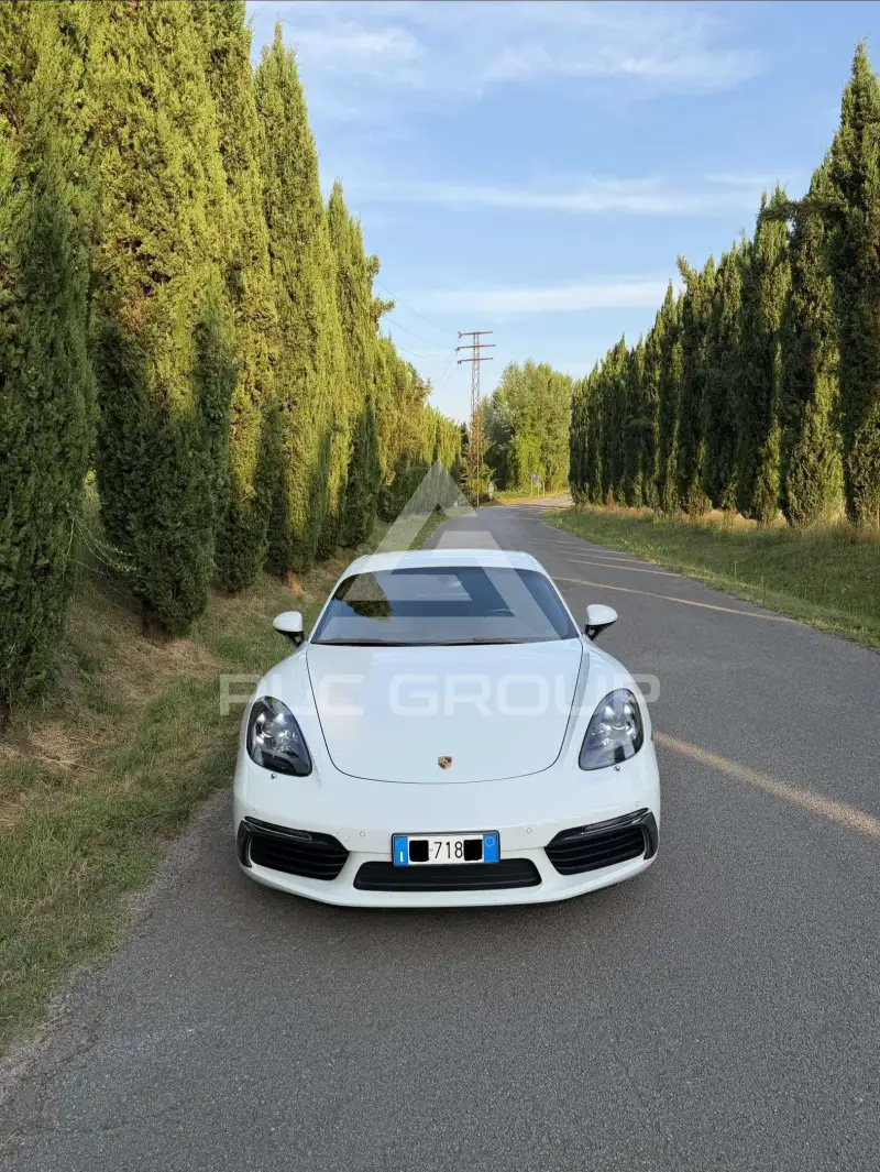 2017 Porsche 718