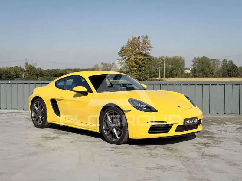 2017 Porsche Cayman