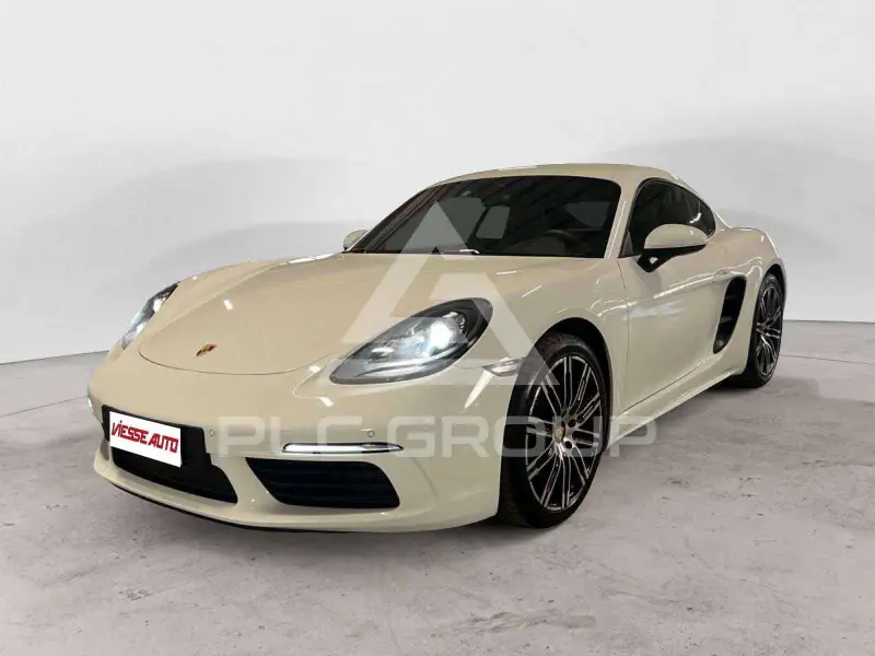 2017 Porsche Cayman