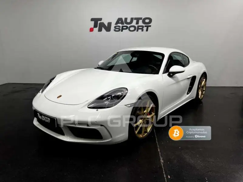 2017 Porsche Cayman