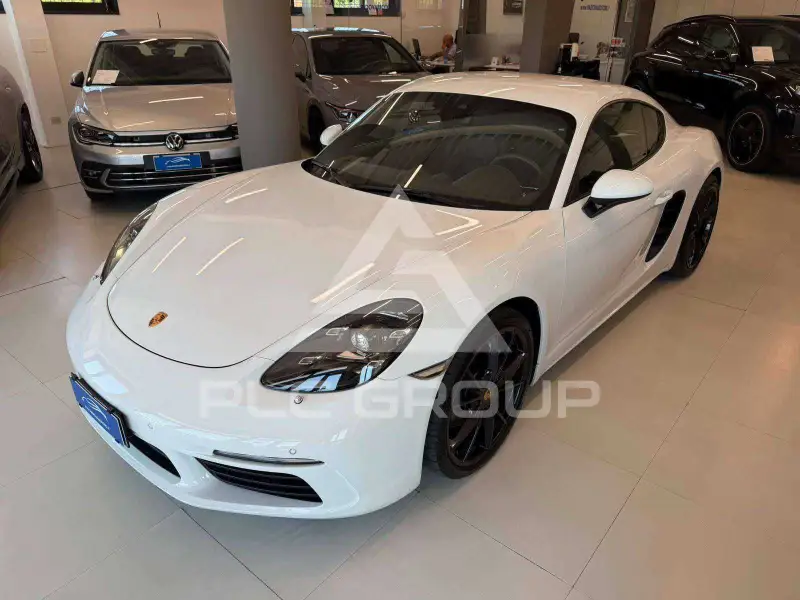 2017 Porsche Cayman
