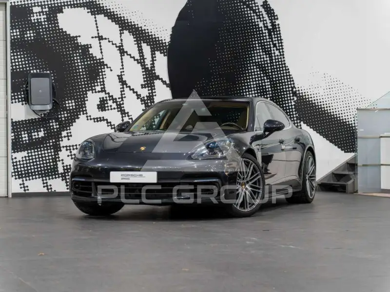2017 Porsche Panamera